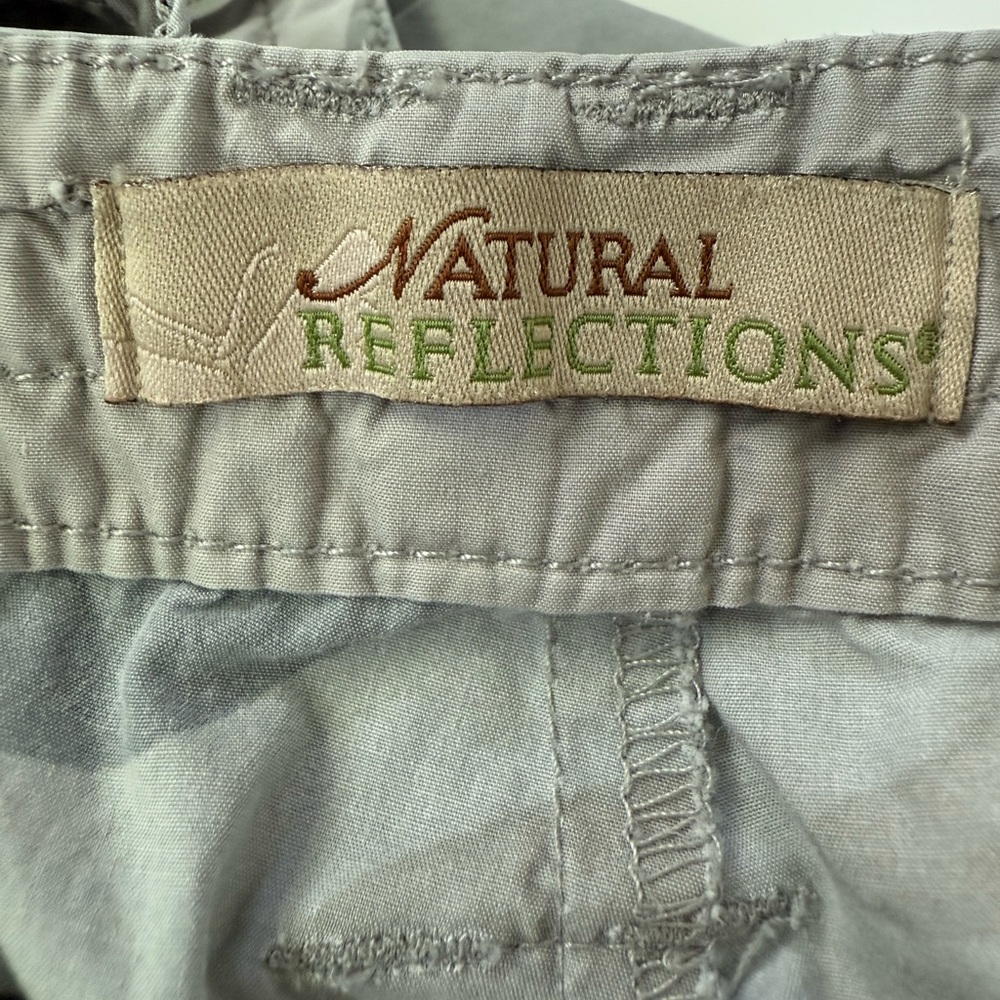 Natural Reflections Women’s Camouflage Cargo Pants Capris Size 8 - Picture 9 of 11